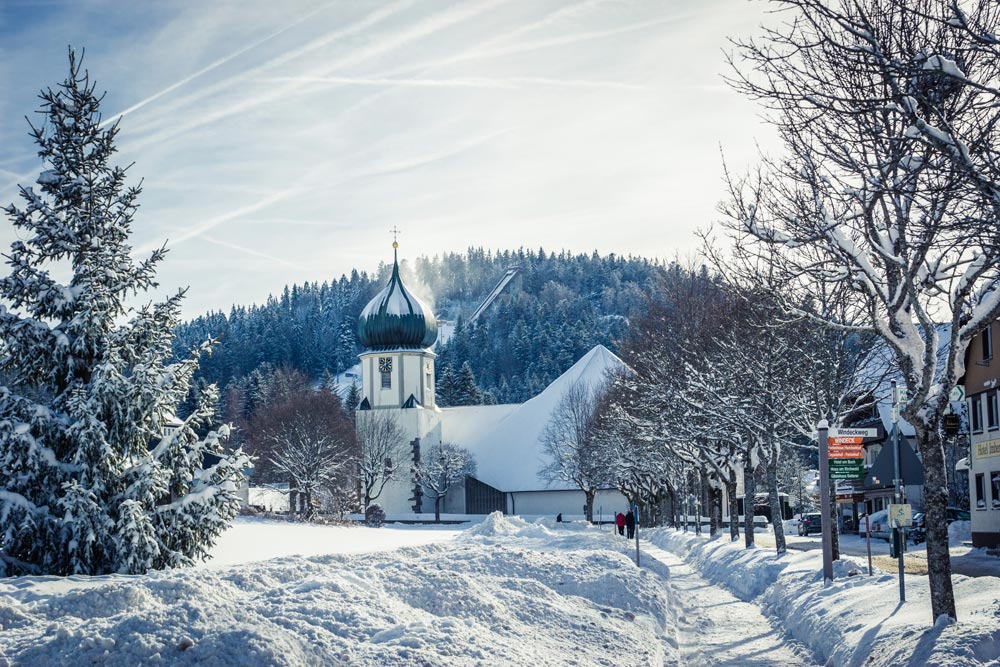 schwarzwald-hinterzarten-weiss1